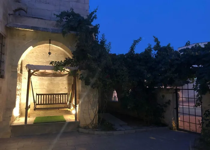 Kayhan Cave Villa