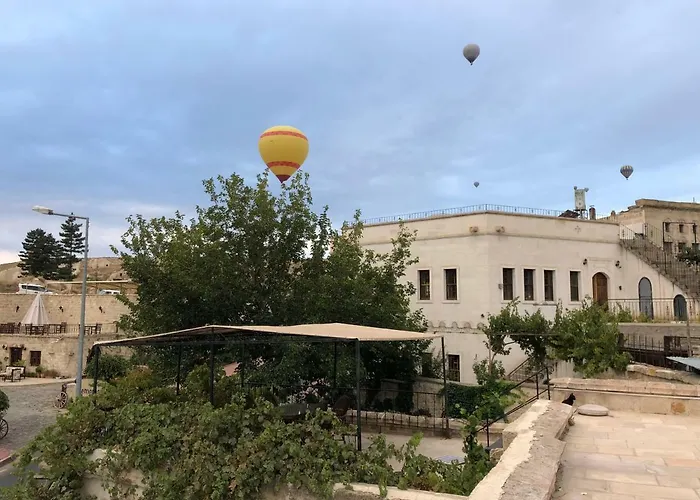 Kayhan Cave Villa