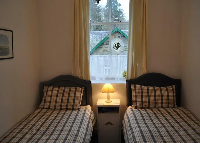 Auchmore Apartments