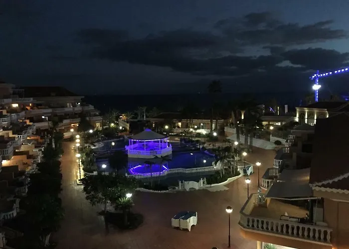 Tenerife Royal Gardens - Las Vistas Trg - Viviendas Vacacionales