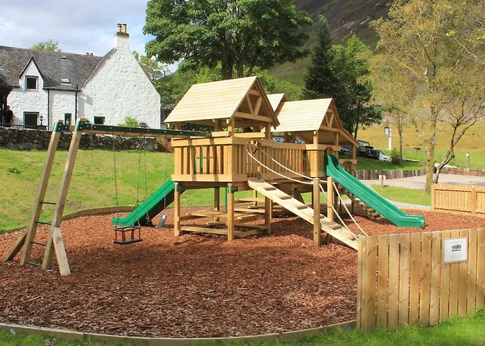 Rowan Tree Lodge