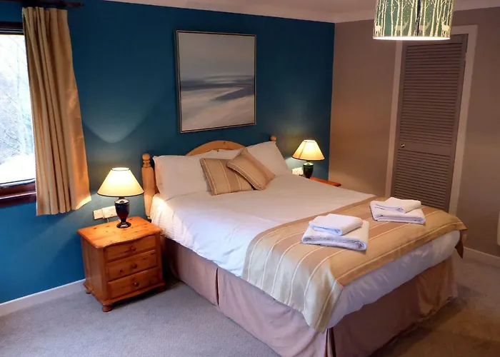 Oak Tree Lodge