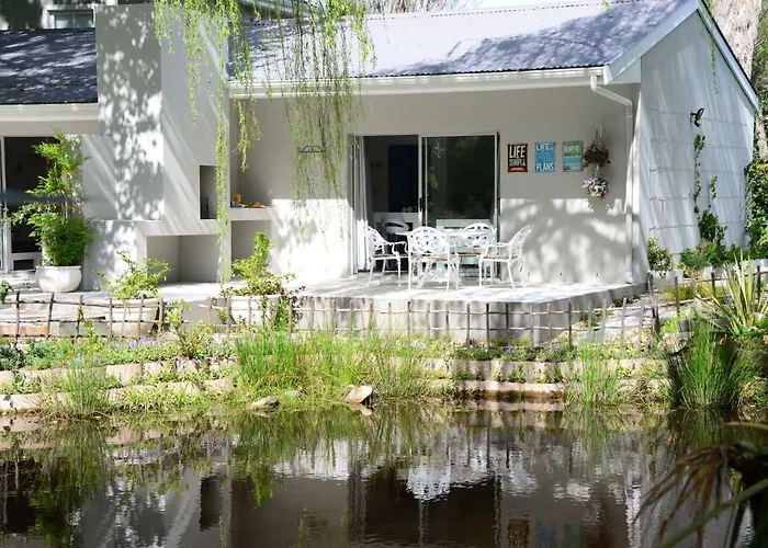 Waterland Lodge