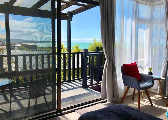 Oamaru Harbour Nest