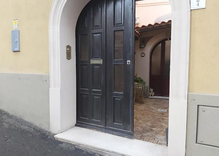 Villa Casa dell'Artista singola e indipendente Cagliari