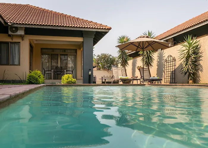 Fallsway Villas
