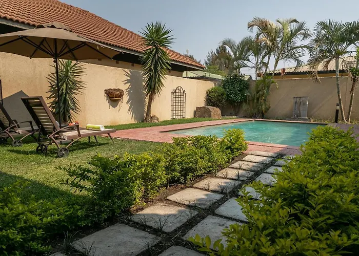 Fallsway Villas