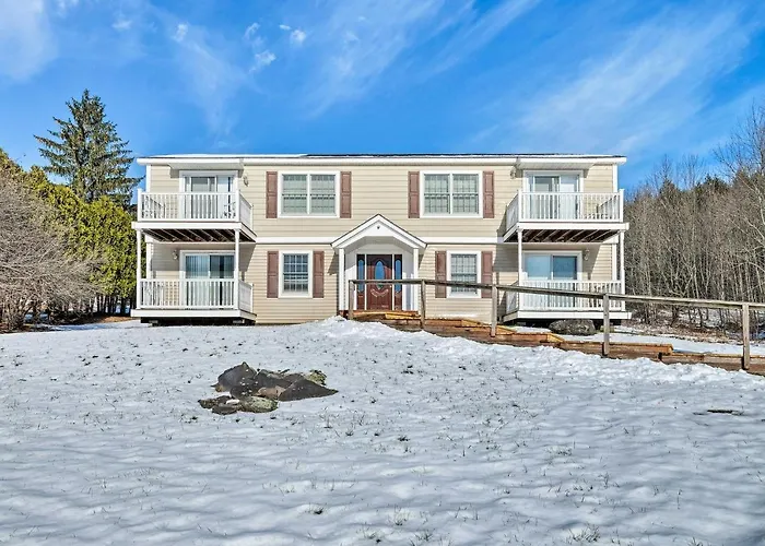 Condo W/ Loft: 2 Mi To Windham Mountain Ski!