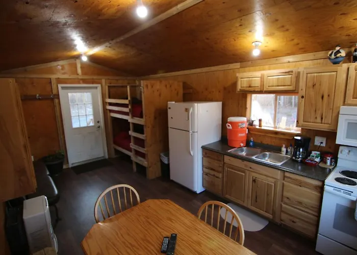 Alaskan Adventure Dry Cabins