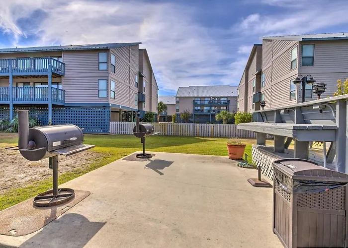 Orange Beach Resort Condo W/ Pool - Walk To Beach!