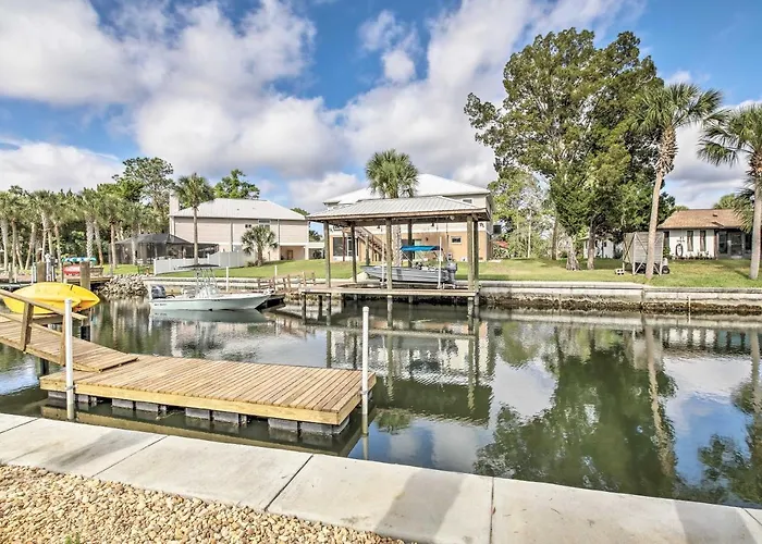 Canal-Front Home W/ Boat Dock In Crystal River