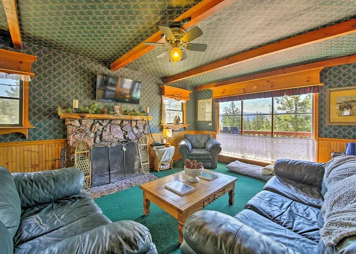 Walk To Lake: Cabin W/ Deck & Views In Fawnskin