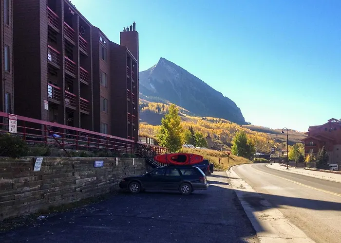Mt Crested Butte 'Cajun Chalet' Condo: Walk To Ski