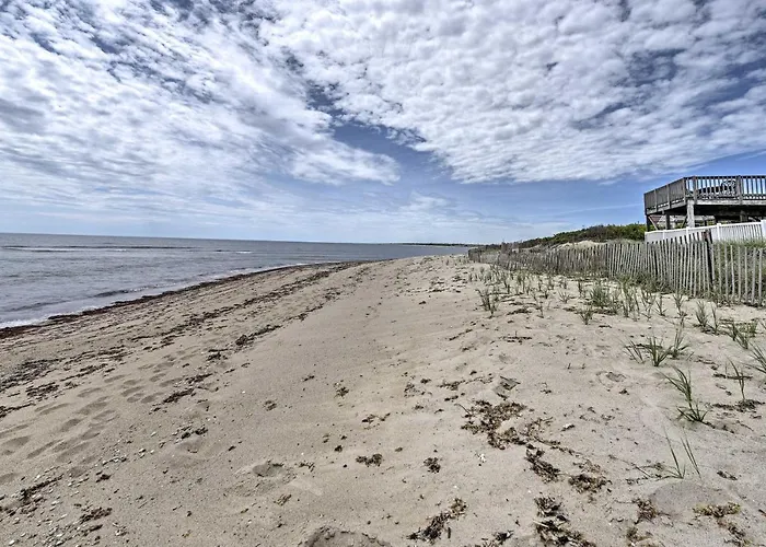 Peaceful Cottage - Steps To Matunuck Beach