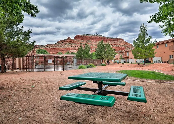 Kanab Condo W/ Pool & Patio, 30 Mi To Zion Np