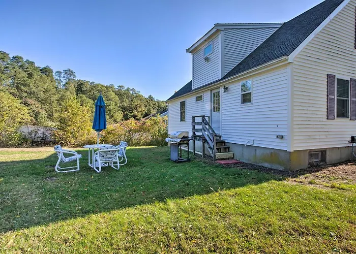 Updated Plymouth Home < 2 Miles To Waterfront!