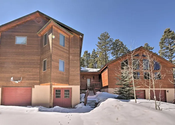 Spacious Angel Fire Cabin < 4 Miles To Resort!