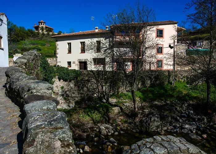 Apartamentos Puente de la Judería