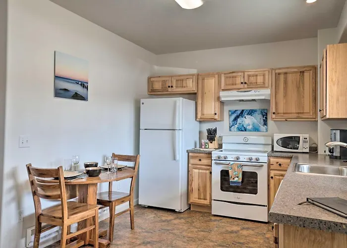 Homer Hideaway On Fritz Creek! Families Welcome