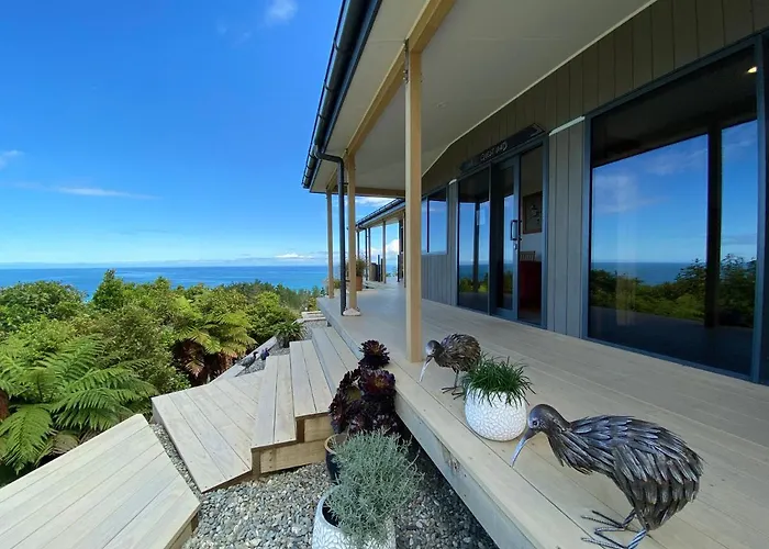 Tasman Sea Retreat