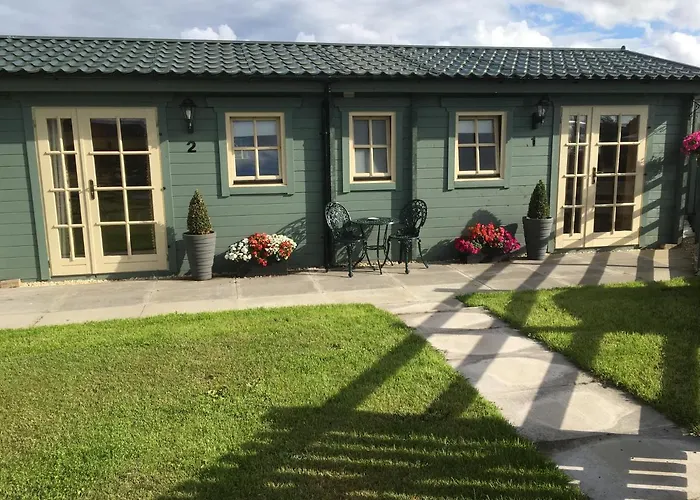 Auchenlea Lodges
